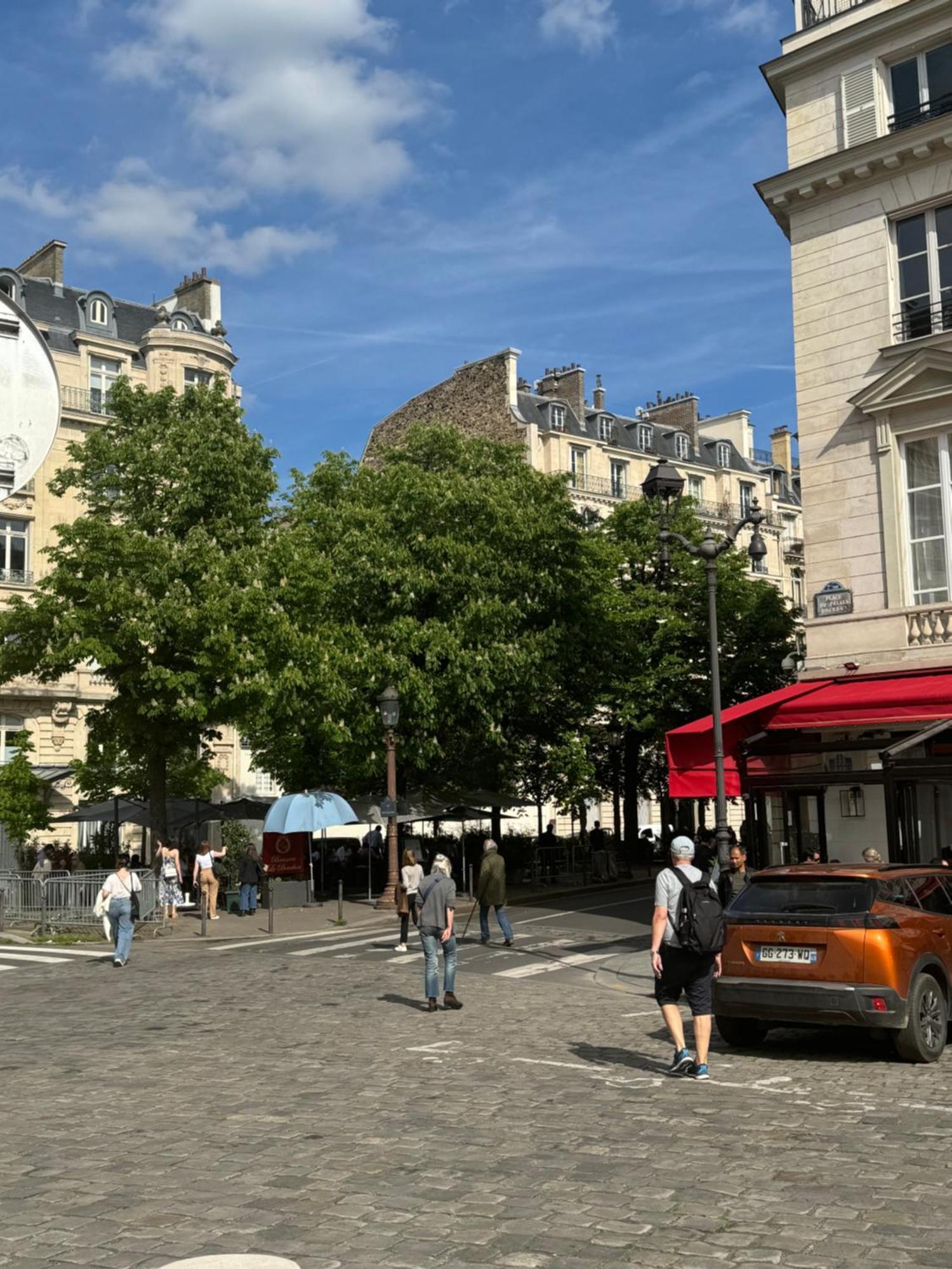Cosy Studio Near Eiffel Tower And Concorde * Paris